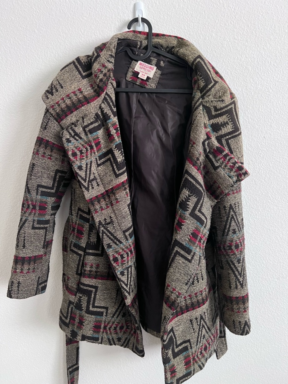 Mossimo Supply Co. Gray Patterned Open-Front Trench with Red Accents